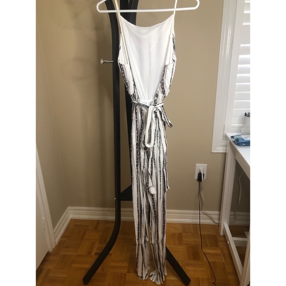 JUMPSUIT MBoutique - Picture 4 of 9